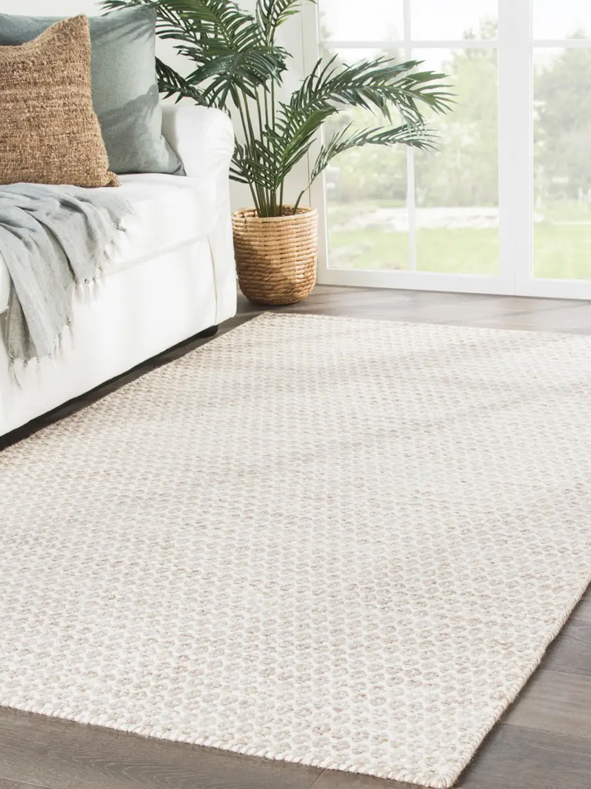 Enclave Snow White Rug